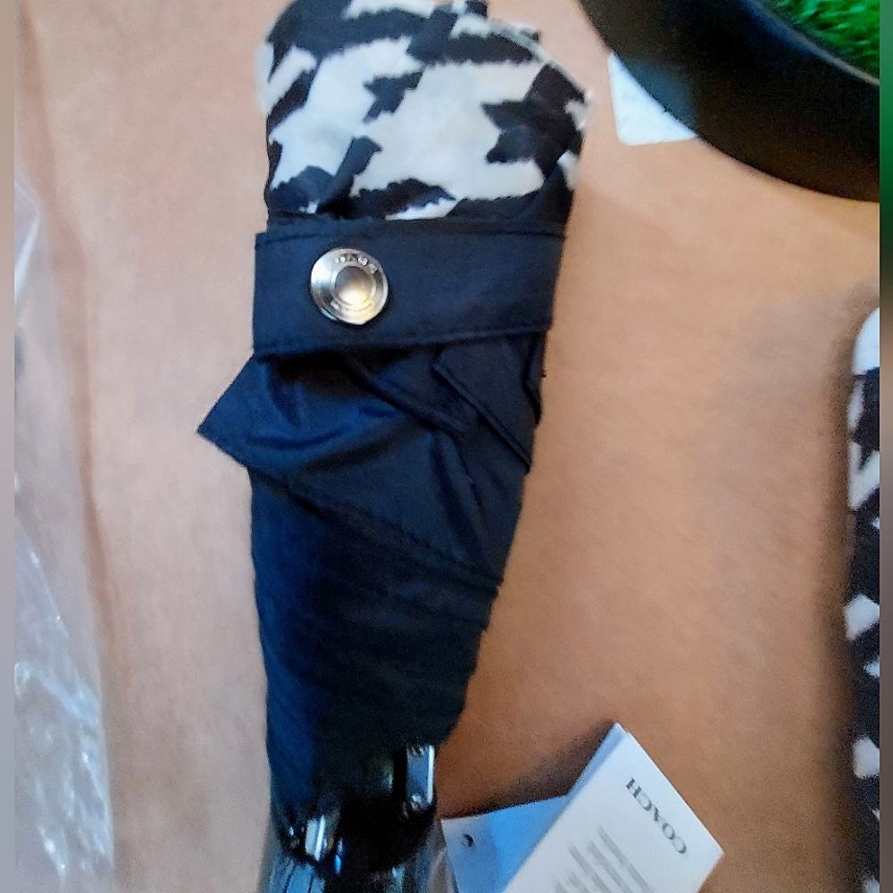 Coach Mini Umbrella In Houndstooth Print  - Picture 6 of 6